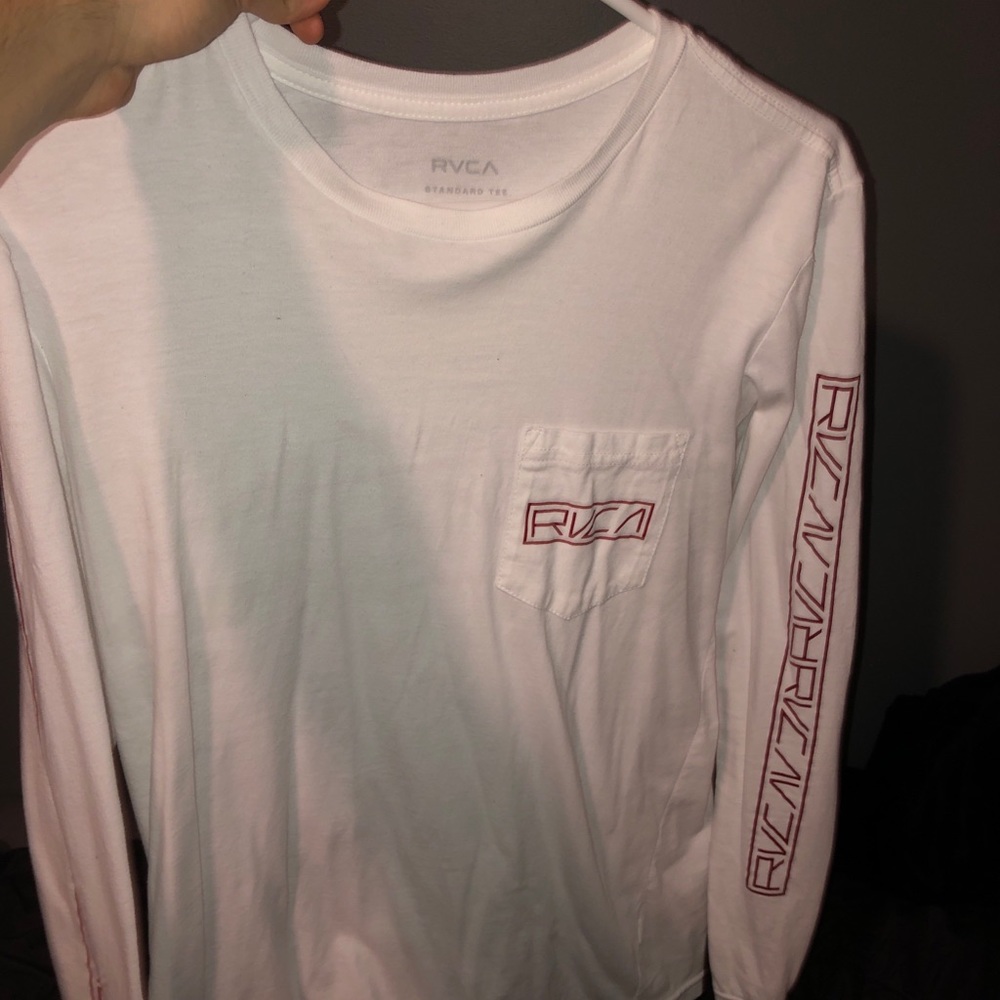 white rvca long sleeve